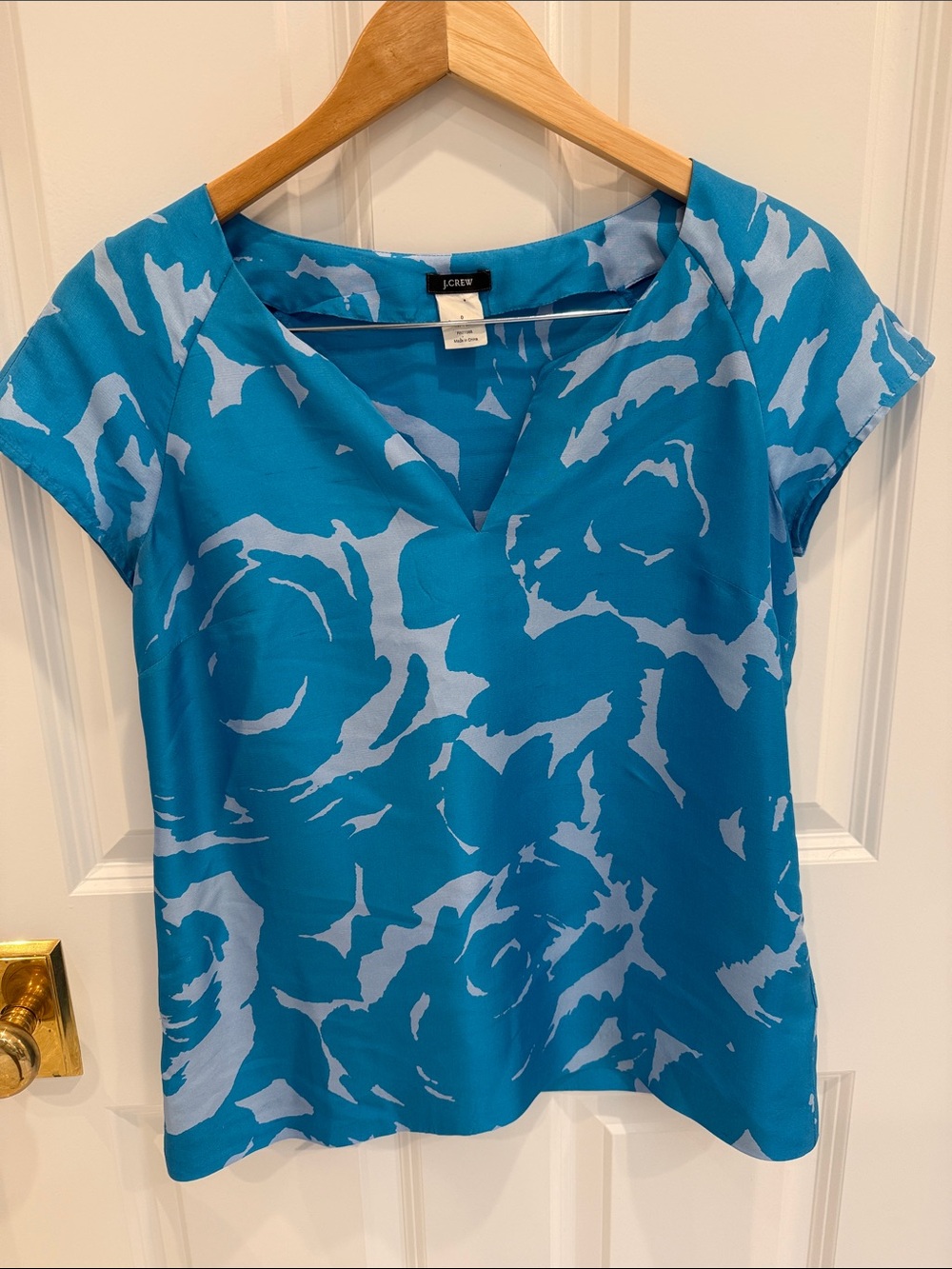 J. Crew Turquoise & Light Blue silk Cap Sleeve Top size 0